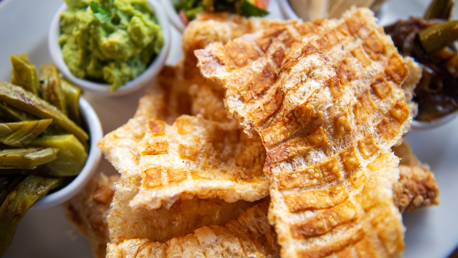 ¿Es saludable comer chicharrón de cerdo?