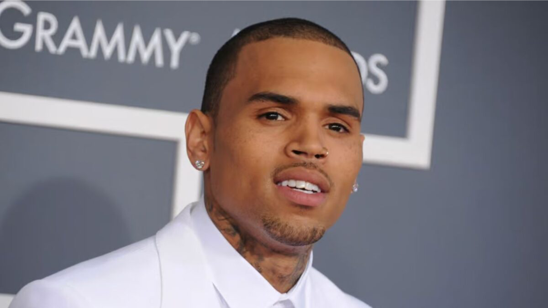 Chris Brown es arrestado en Inglaterra por agresión