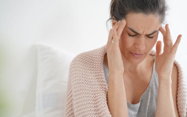 Debilidad, antojos y cansancio: las señales que alertan sobre un déficit de proteínas en adultos